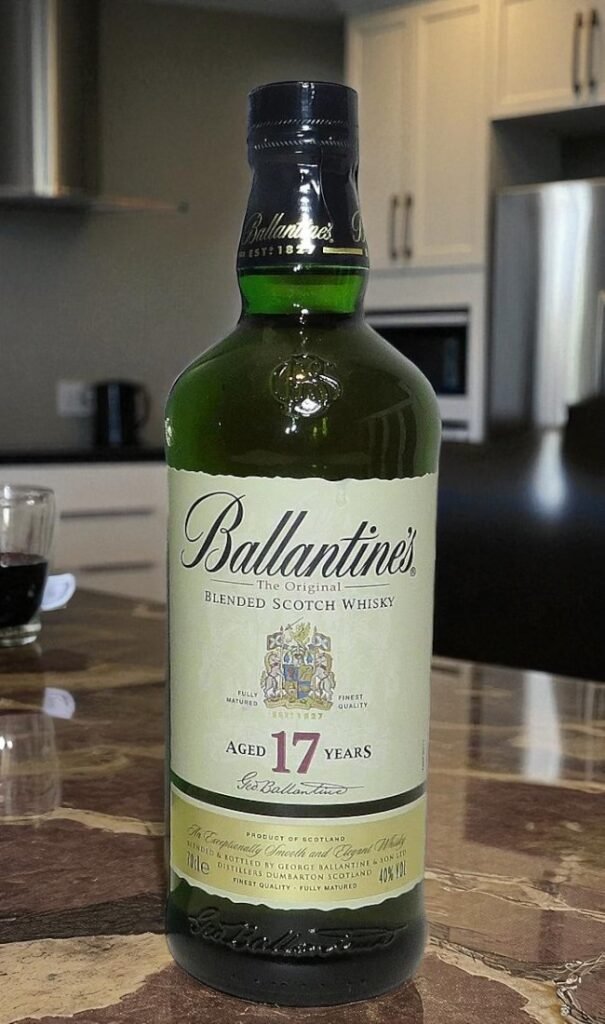 Ballantines 17 Year Whisky 🥃
