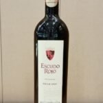 Escudo Rojo แบรนด์