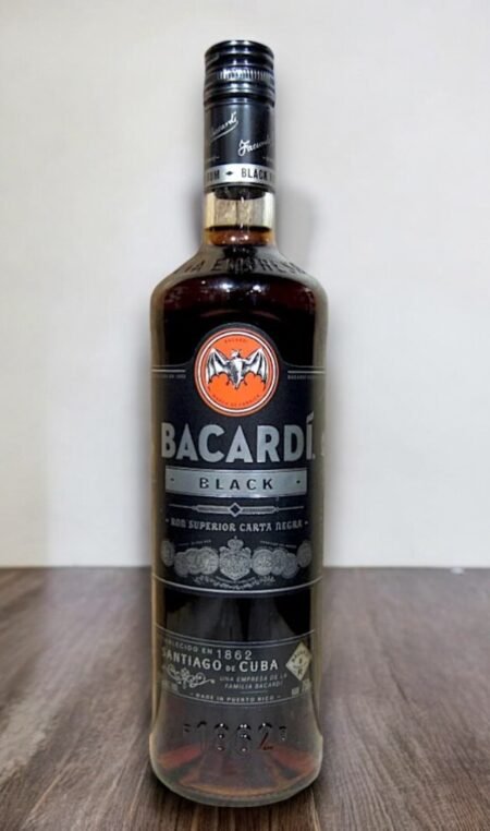 Bacardi Black Rum มีประวัติอะไร?