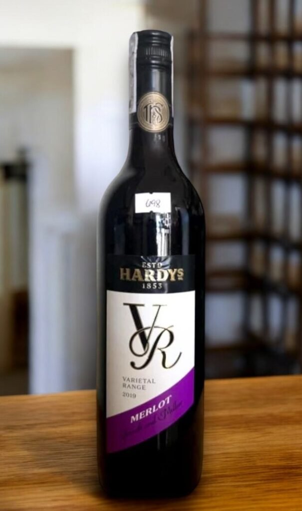 ไวน์แดงอื่นๆ จาก Hardys มีอะไรบ้าง?