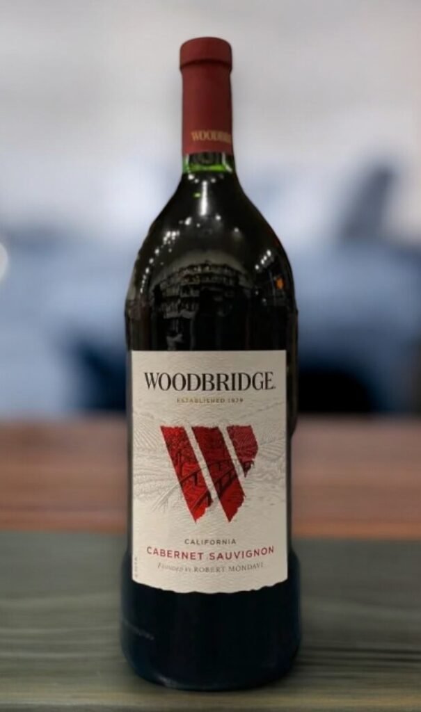 Woodbridge Cabernet Sauvignon มีลักษณะอย่างไร?