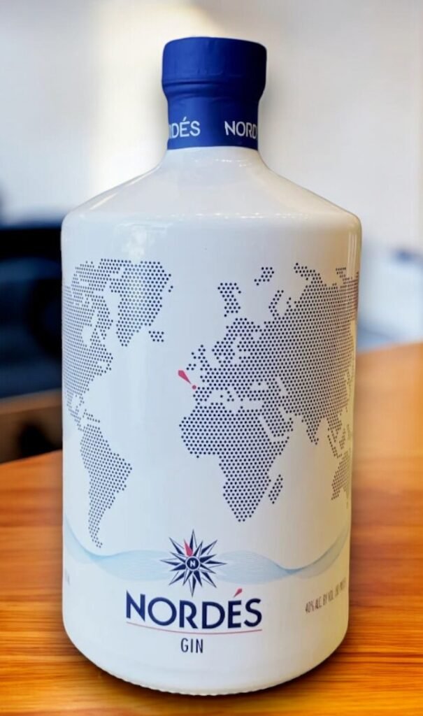 จิน Nordes มีส่วนผสมอะไรบ้าง?