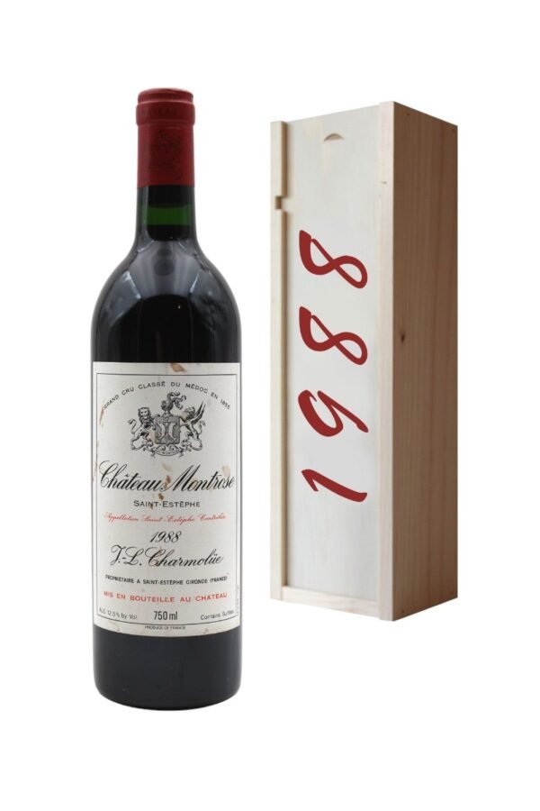 1988 Chateau Montrose ได้รับรางวัลหรือการรับรองใด ๆ ในปีนั้นหรือไม่?