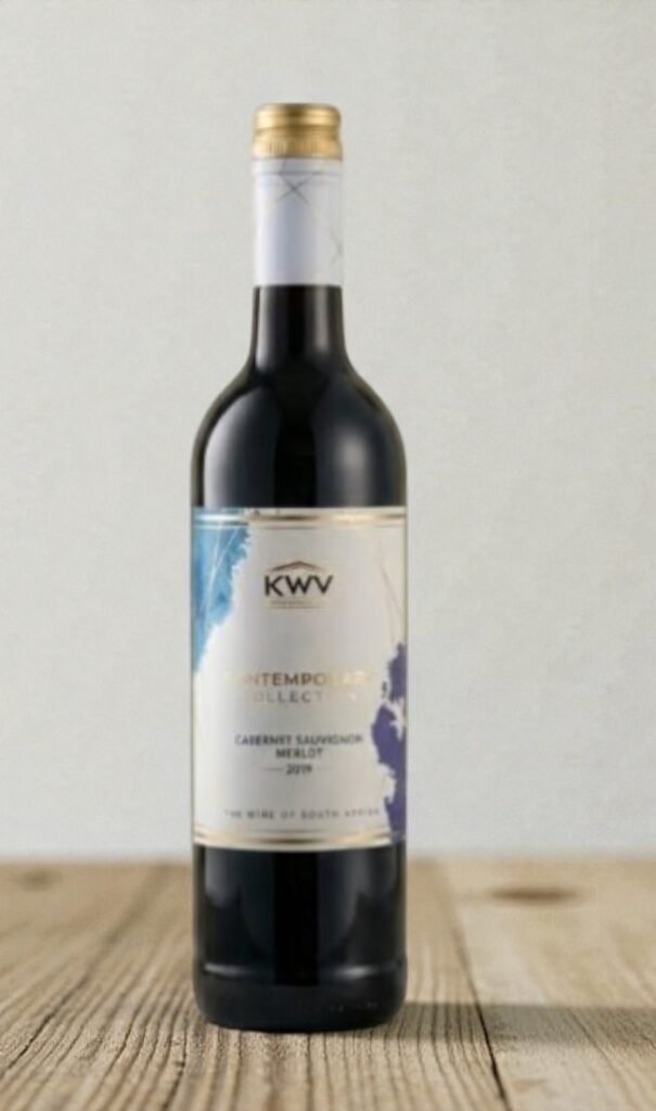 ไวน์ KWV ฉลากขาว (คนไทยมักเรียกตามลักษณะขวด)