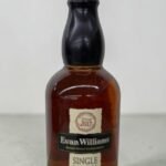 Evan Williams Single Barrel Vintage กลิ่นโอ๊คเข้มข้น